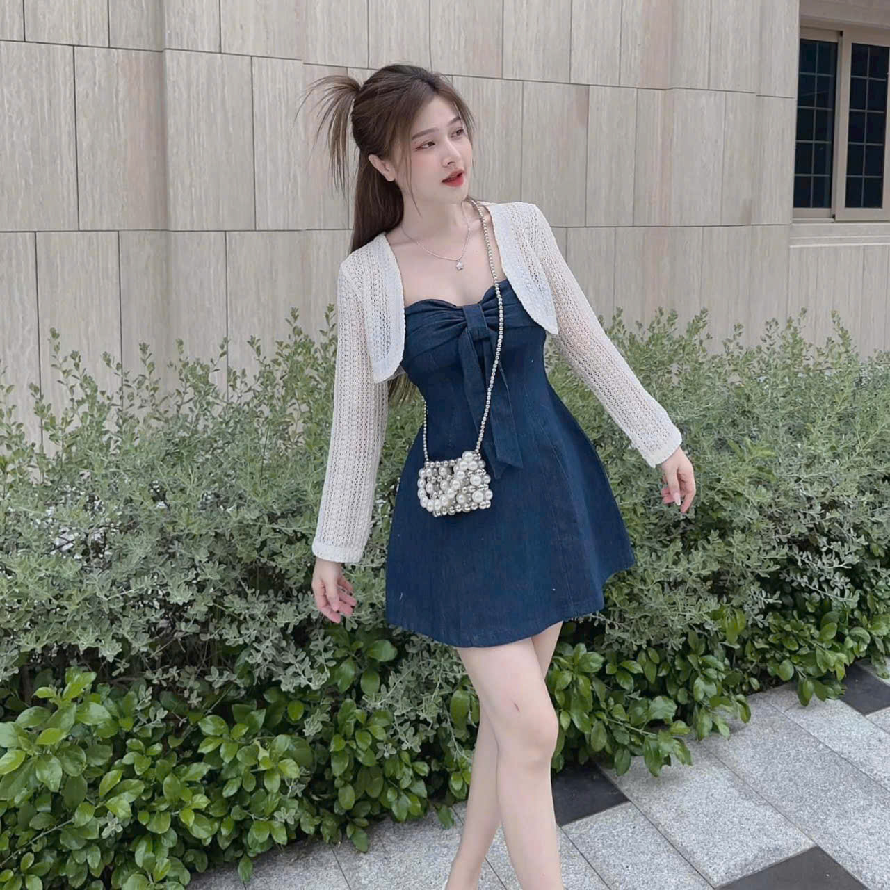 SÉT ĐẦM JEAN( CÓ MÚT NGỰC) KÈM ÁO KHOÁC REN MÀU Y HÌNH (3)