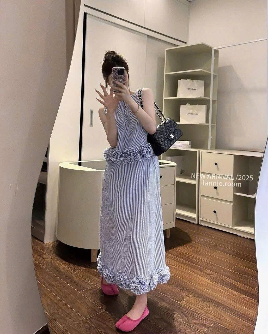 SÉT ÁO BÈO HOA KÈM CHÂN VÁY BÈO HOA LINEN SỌC MÀU Y HÌNH (4)